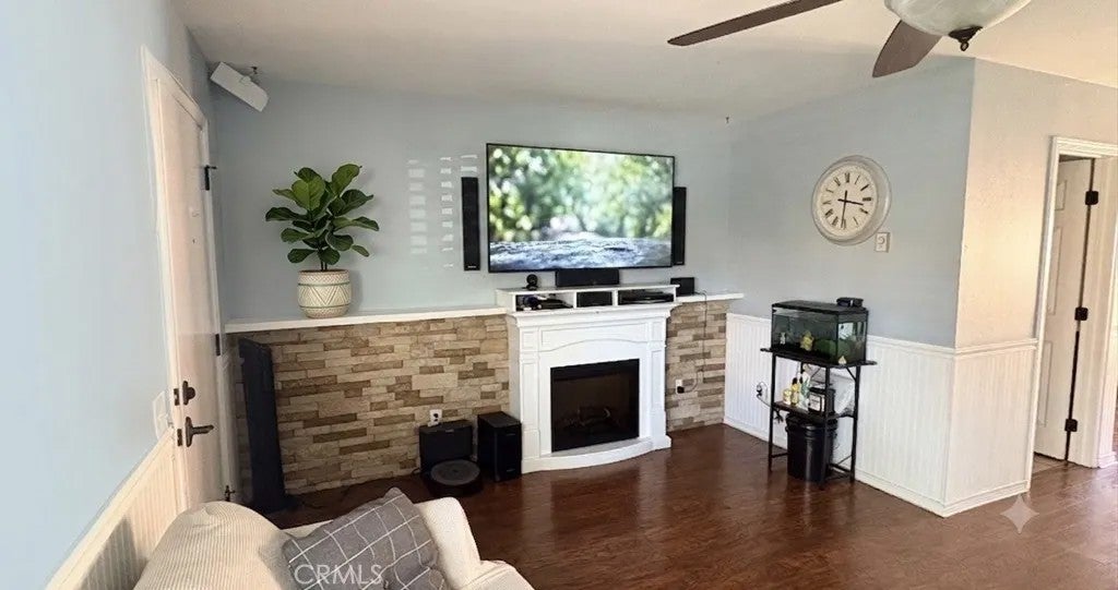 321 Carriage Dr. #D — photo