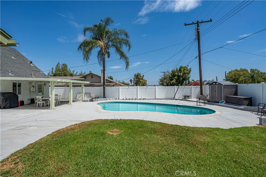 5444 Peacock Lane, Riverside, CA 92505 — photo 2