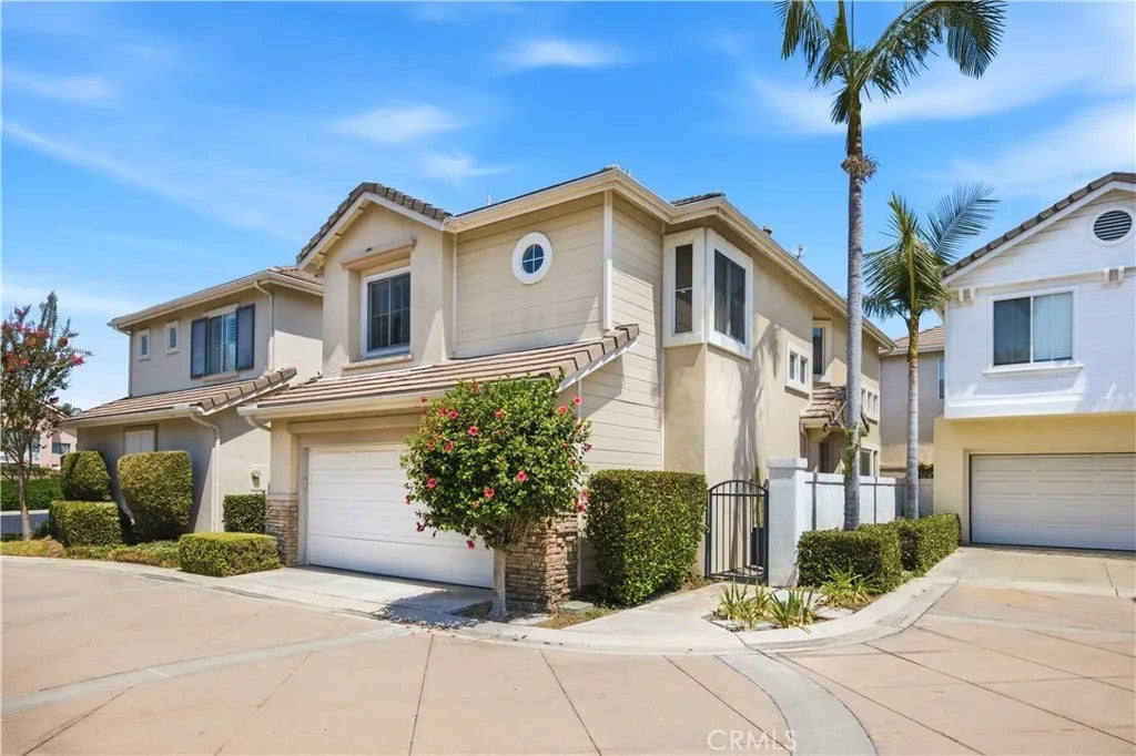 13606 Teal Ridge Court — photo