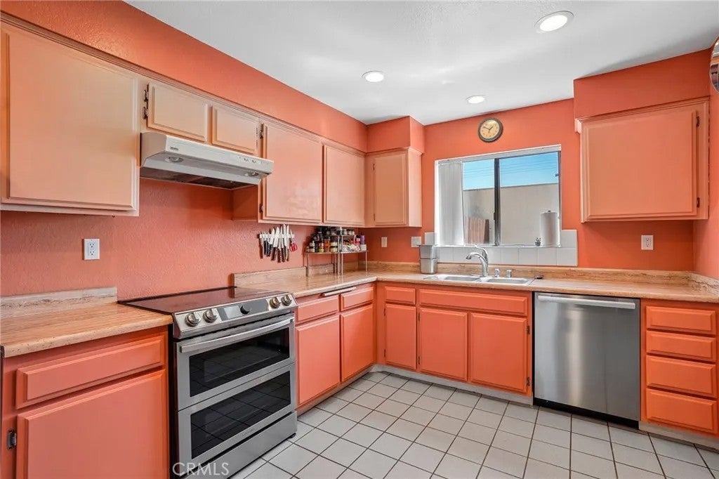 460 Salem 17 — photo
