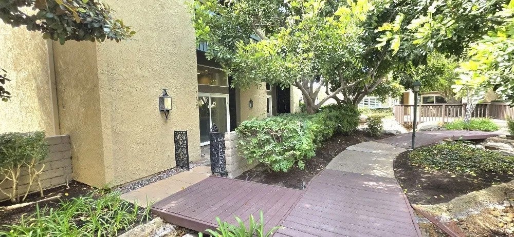 1120 Palo Verde Avenue — photo