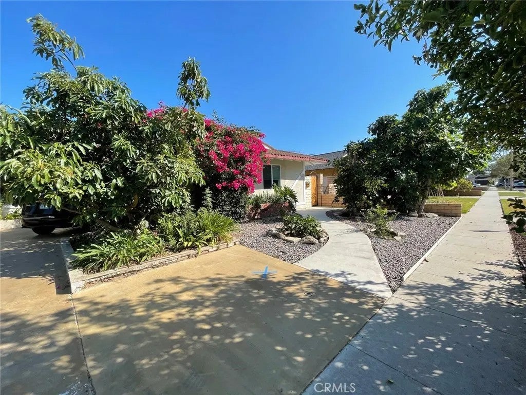 14102 Charmola Drive — photo