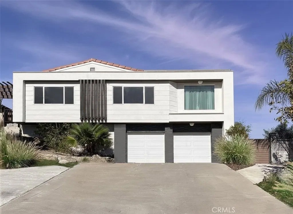 21734 Appaloosa Court — photo