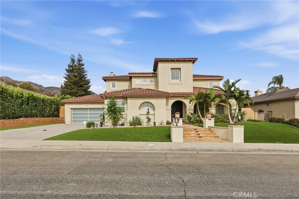 124 Grand Oaks — photo