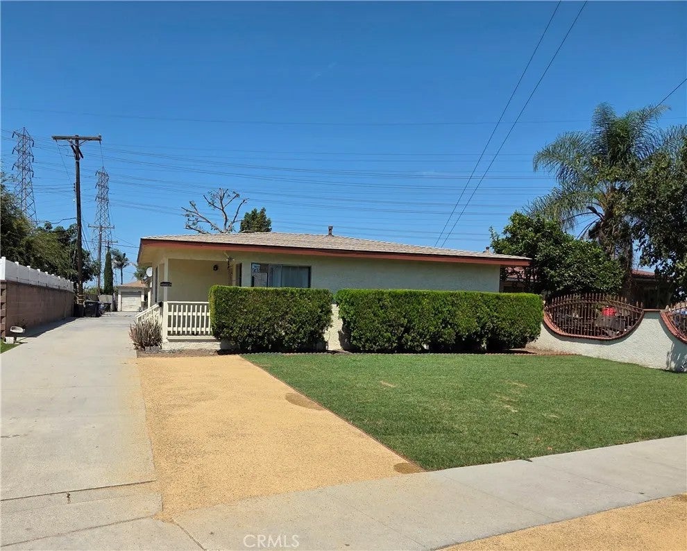 10456 Downey Norwalk Road — photo