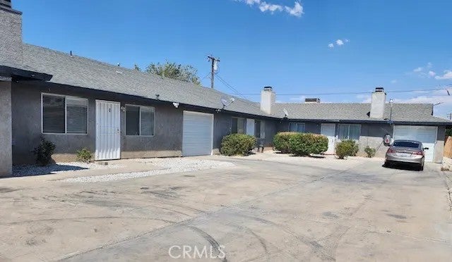 12511 Kiowa — photo