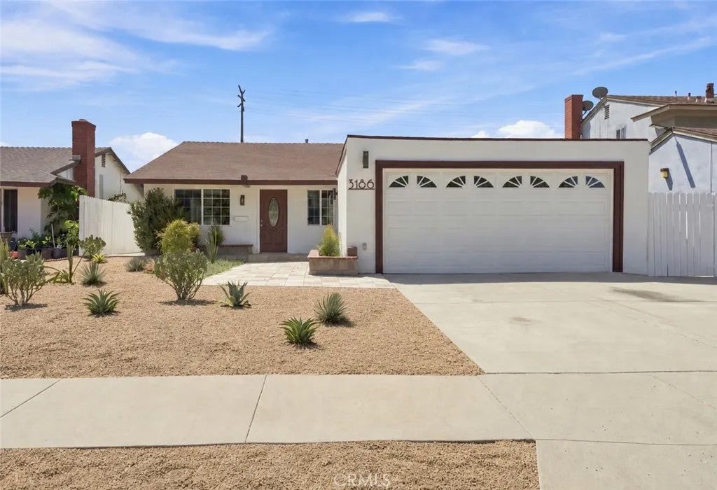 3186 E Radcliffe — photo
