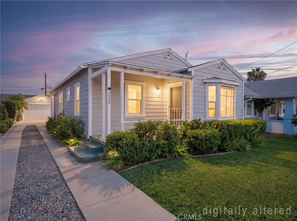 232 Lois Street — photo