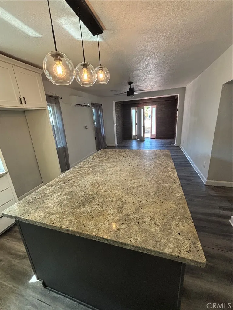 242 E M, Colton, CA 92324 — photo 2