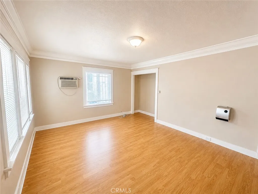 410 E Eagle Street, Long Beach, CA 90806 — photo 2