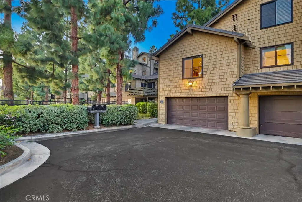 6650 Pine Bluff, Whittier, CA 90601 — photo 2