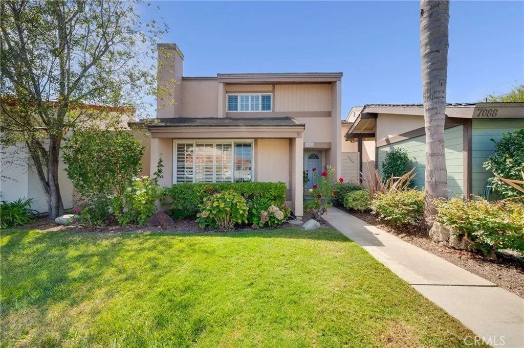 7092 Island Village Drive — photo