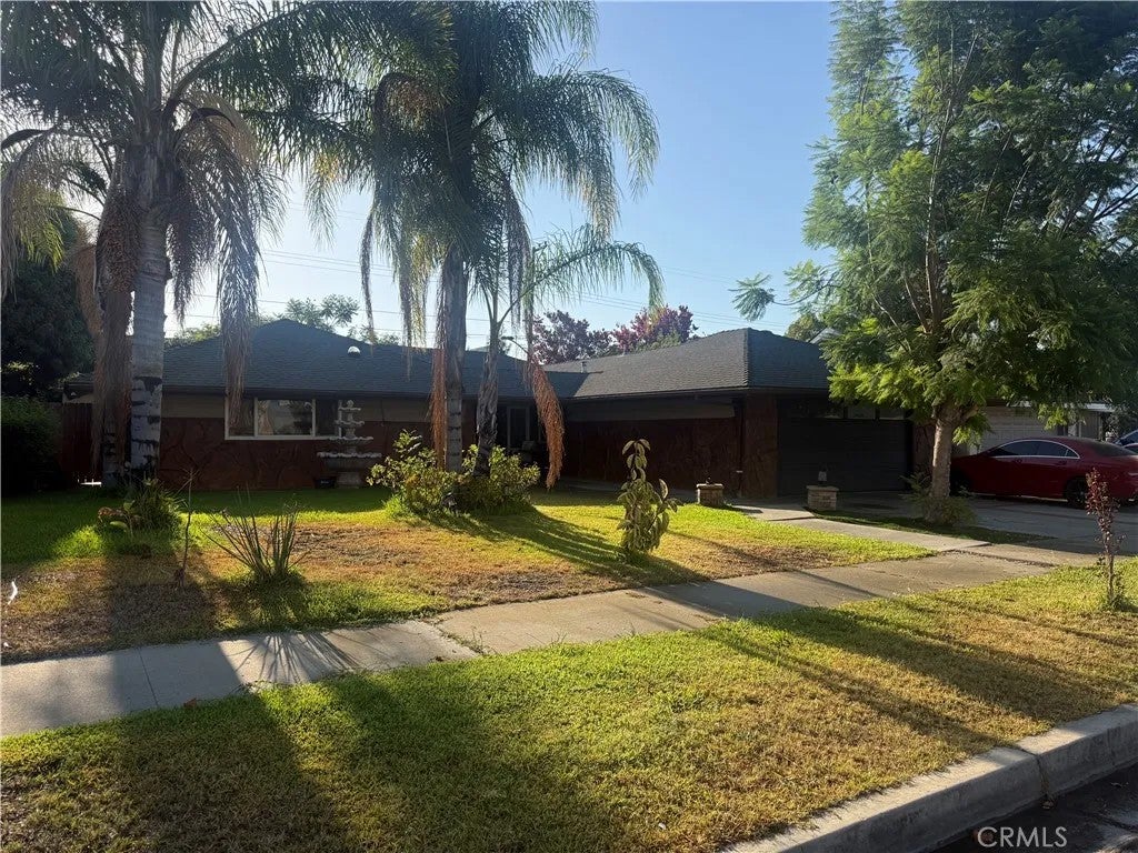 225 N Malena Drive — photo