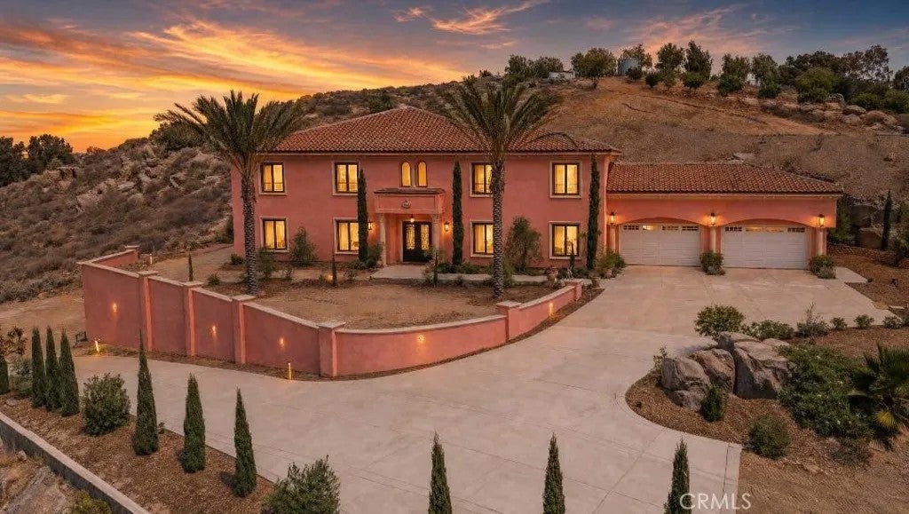 17190 Small Canyon Lane — photo