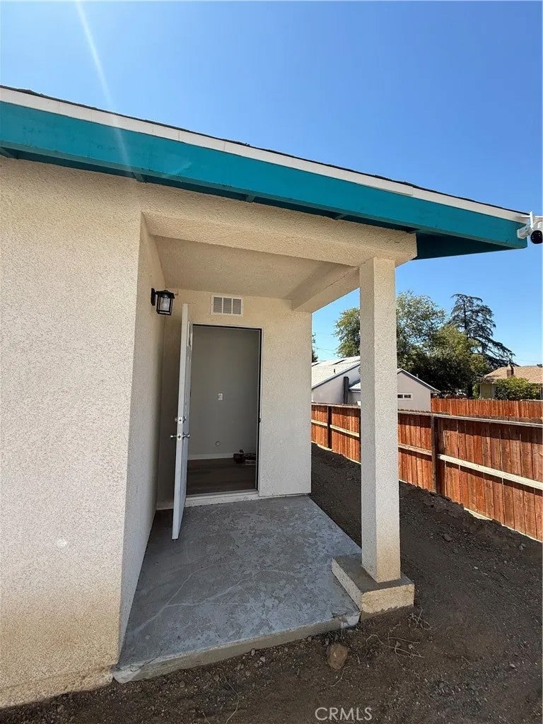1332 Olivine Avenue — photo