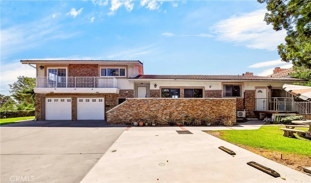 880 Gartel — photo