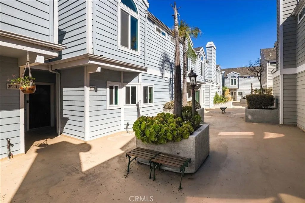 260 Victoria F2 — photo