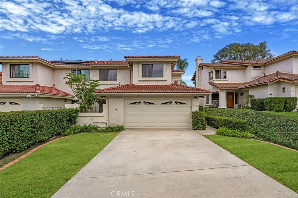835 Summersong Court — photo