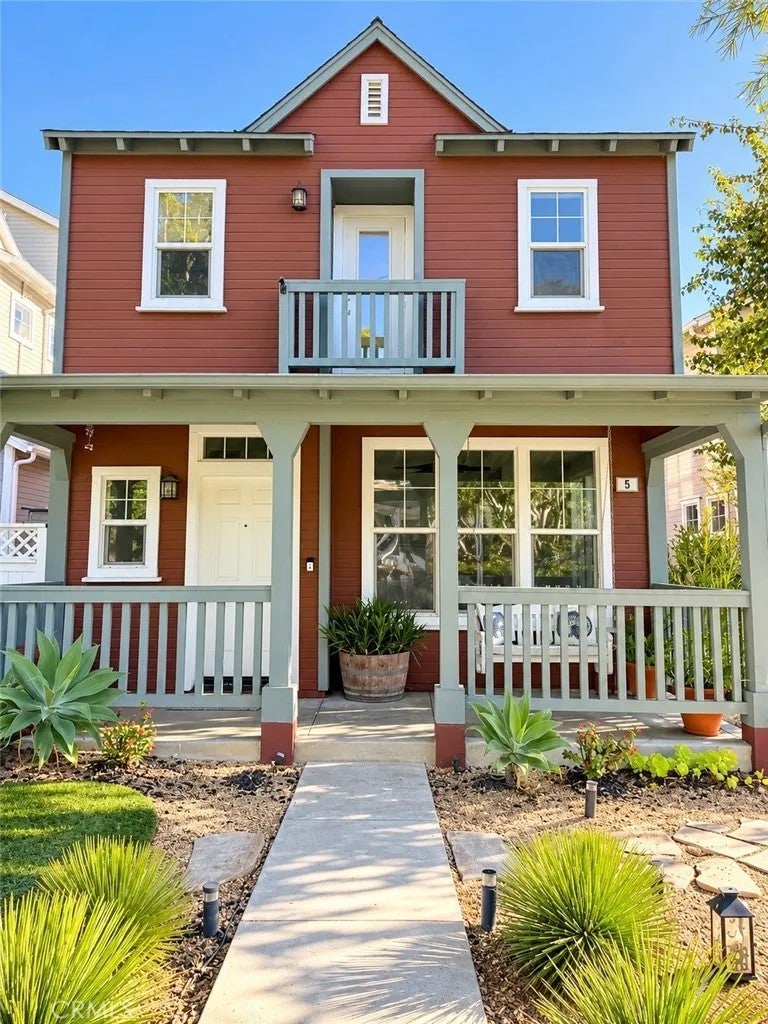 5 Lindenwood — photo