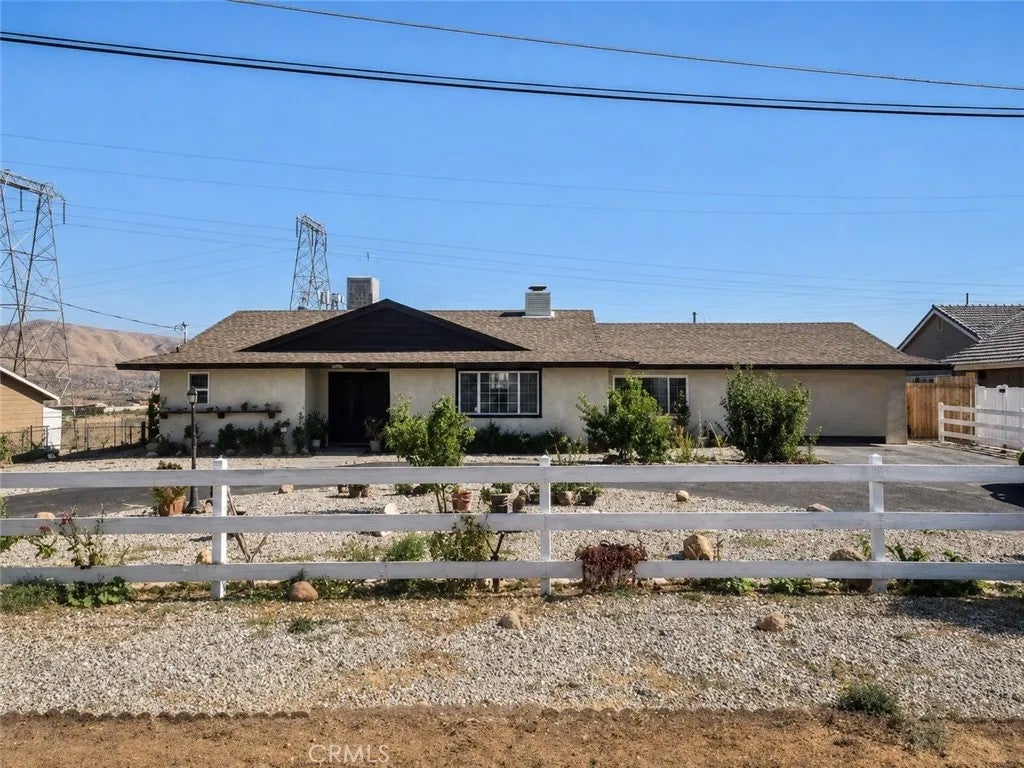 18509 Yuba — photo