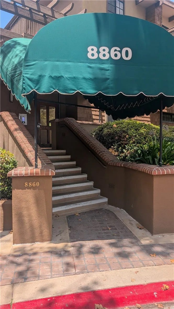 8860 Villa La Jolla — photo