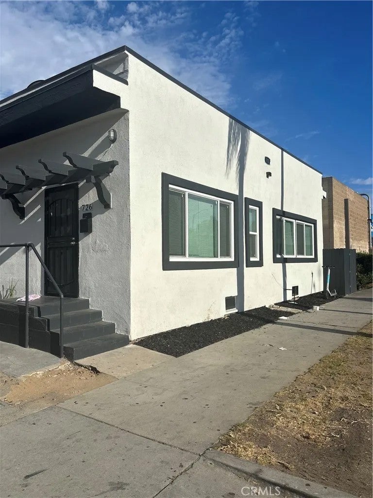 710 Atlantic — photo