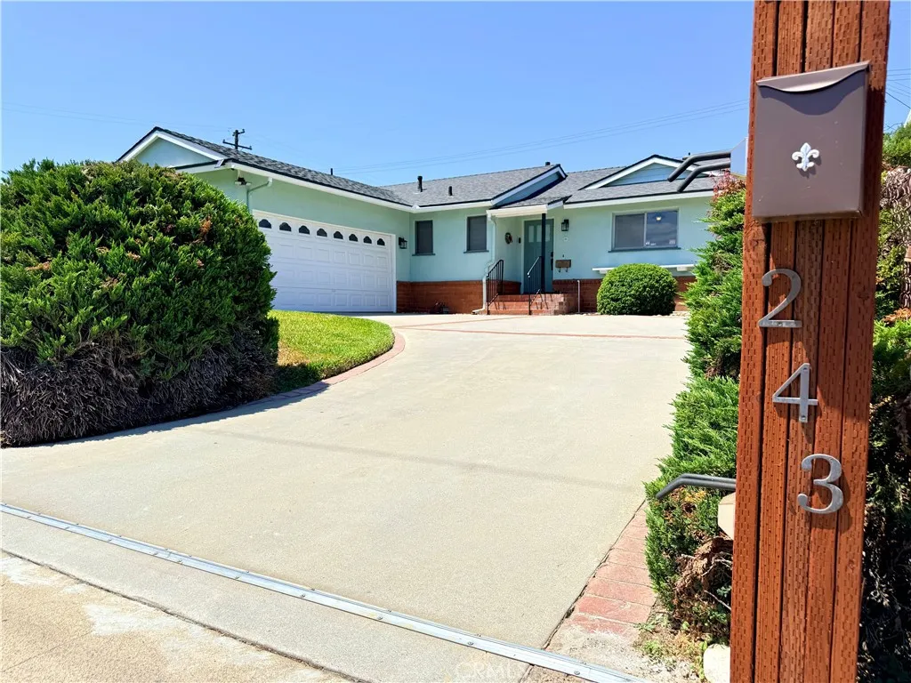 243 E Harrison, Pomona, CA 91767 — photo 2
