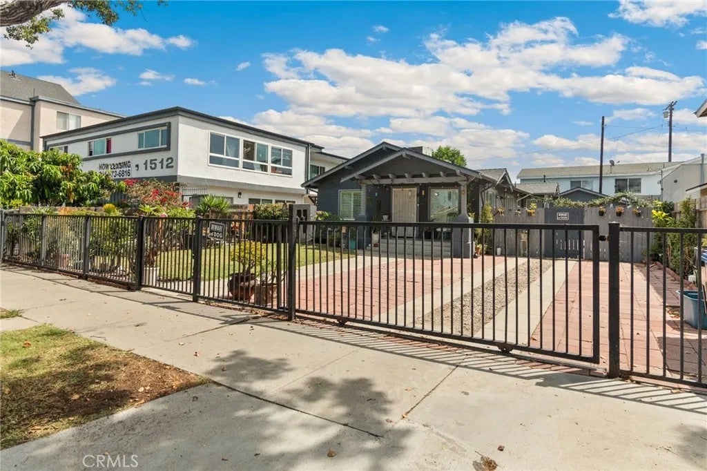 1510 Sherman Place — photo