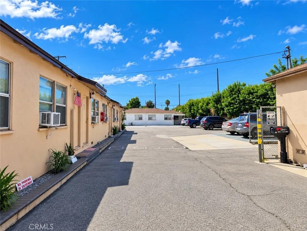 12801 Norwalk 2 — photo