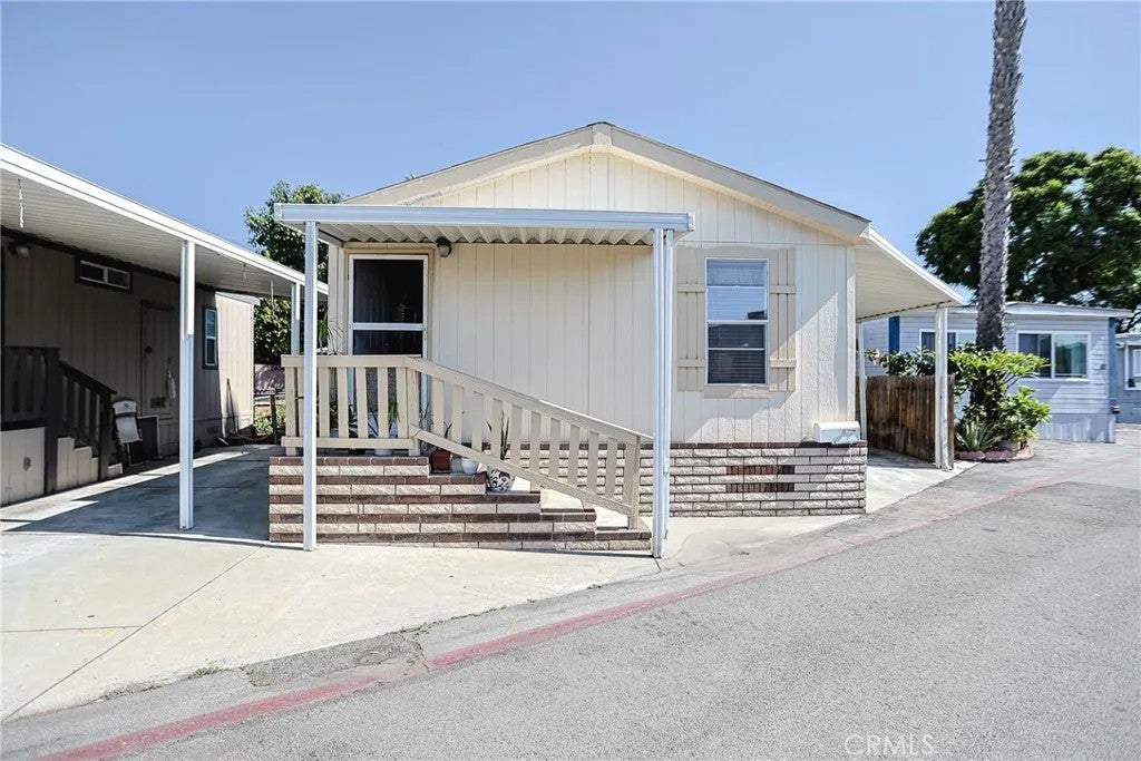 13102 Partridge 11 — photo