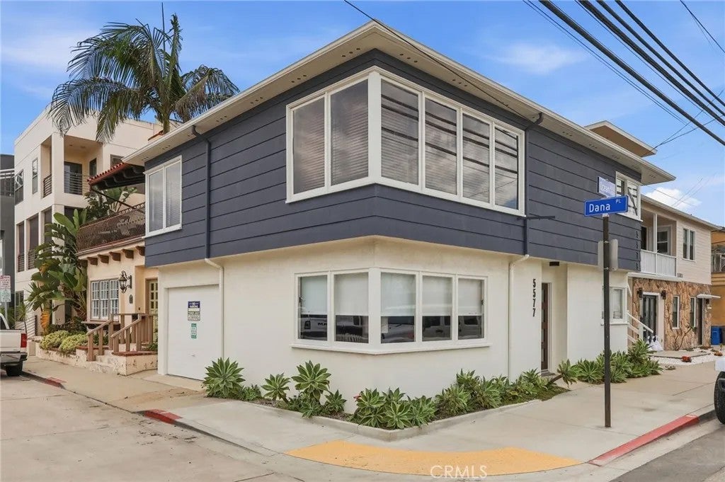 5577 E Ocean — photo