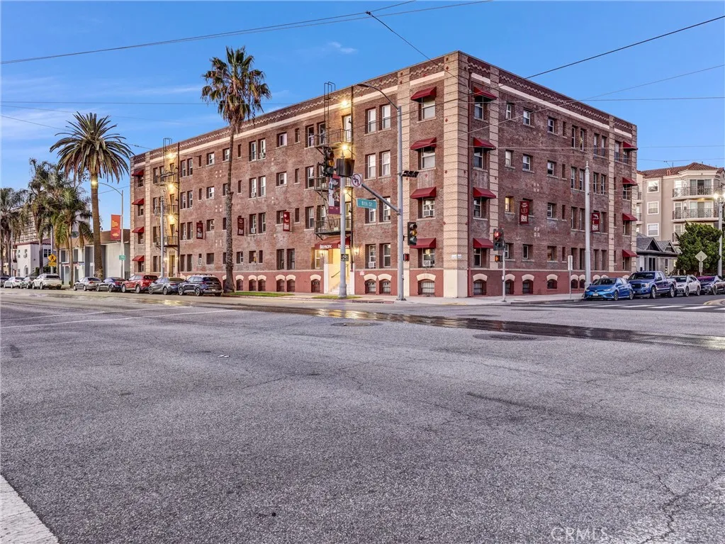 800 Pacific Unit 109 — photo