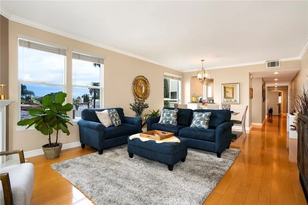1000 E Ocean Boulevard 510 — photo