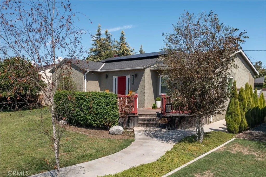 3732 Clark — photo