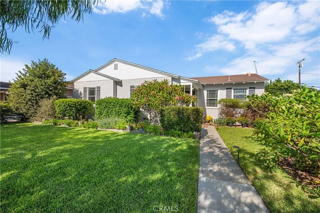11221 Dicky Street — photo