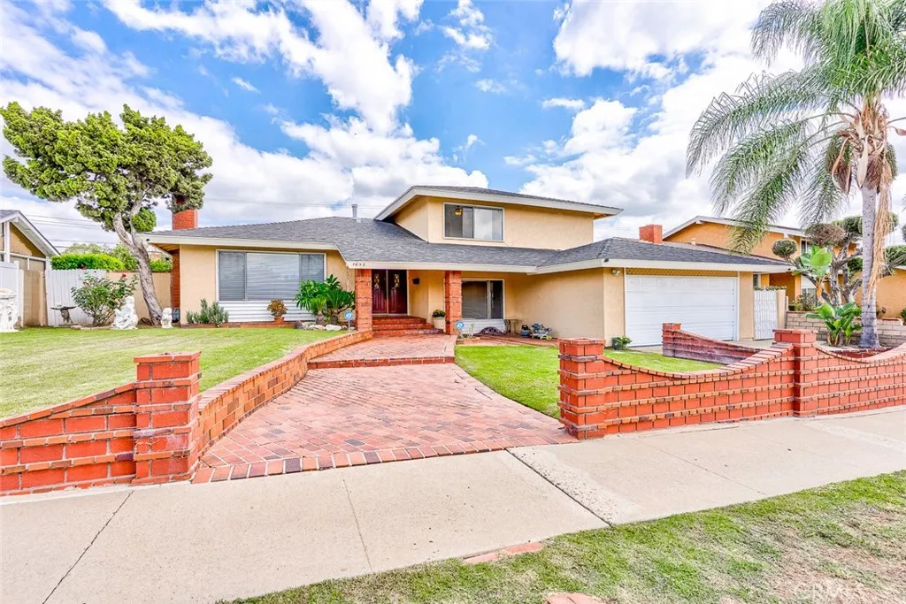 7653 Granada Drive — photo