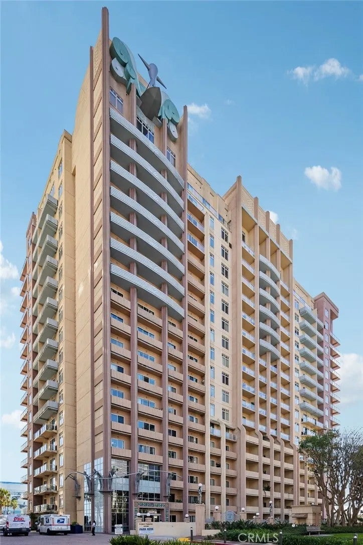 388 E Ocean Boulevard 709 — photo