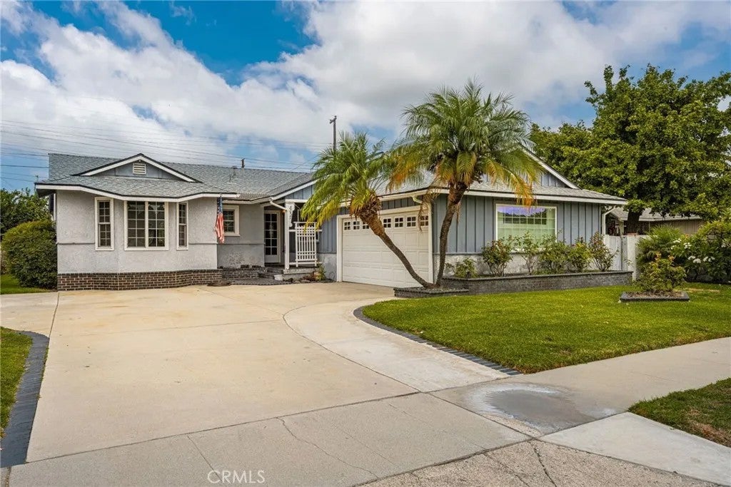 8037 Canna Circle — photo