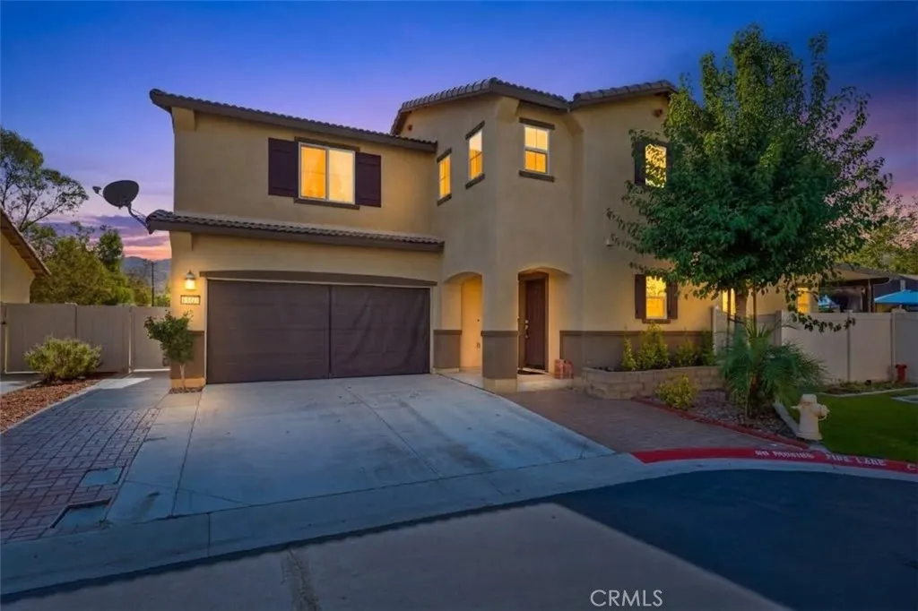 10347 Emu Court — photo