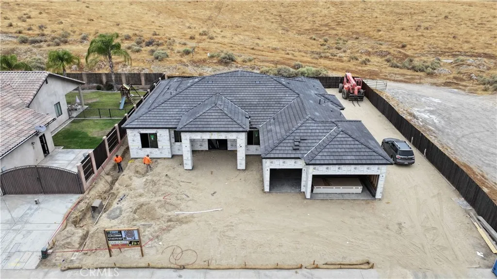 10672 Titanium, Taft, CA 93268 — photo 2