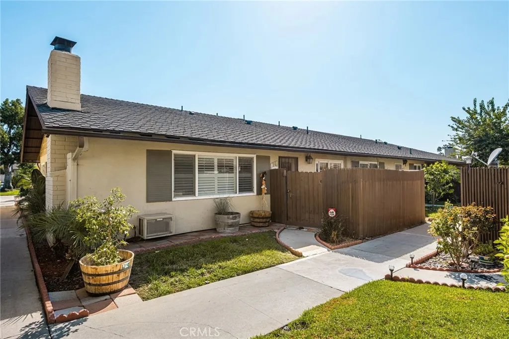 134 S Magnolia Avenue Unit 2C — photo