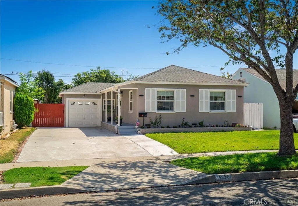 5332 Pearce — photo