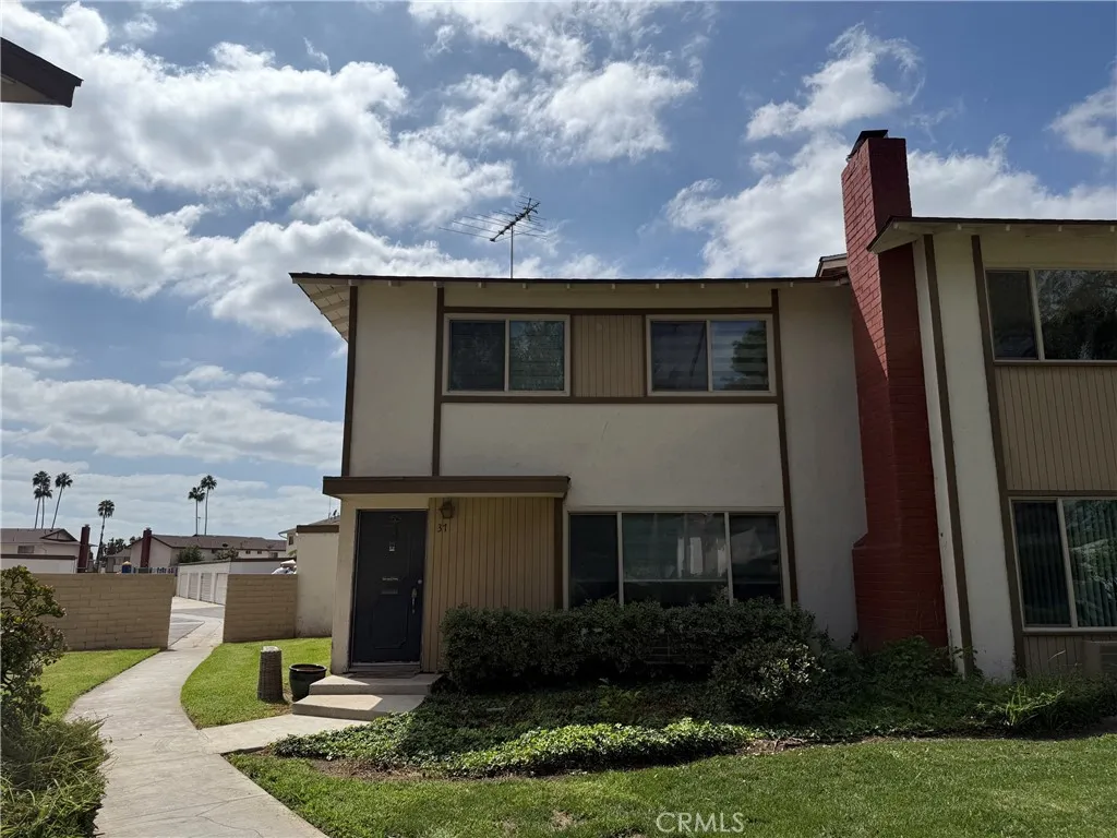 1722 Mitchell Avenue Unit 37 — photo
