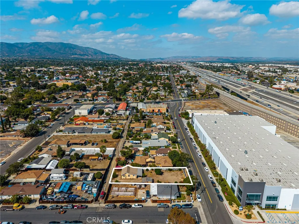 920 E 3rd Street, Corona, CA 92879 — photo 3