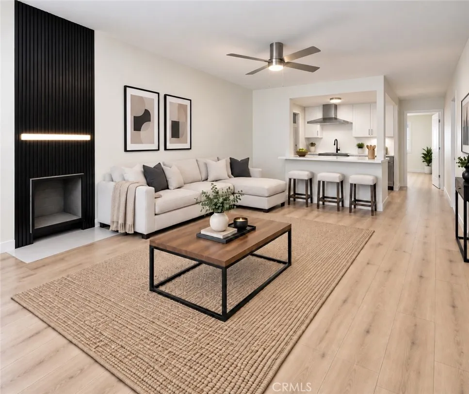 1531 E La Palma Unit C4 — photo
