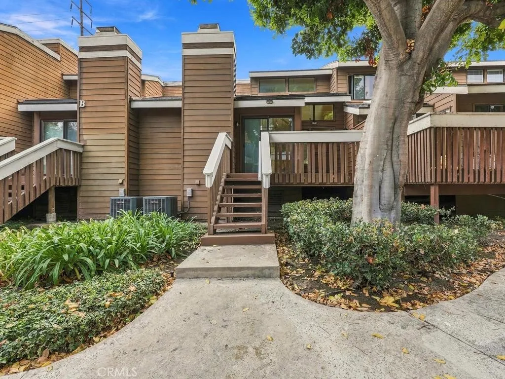 13231 Creek View Drive Unit C — photo