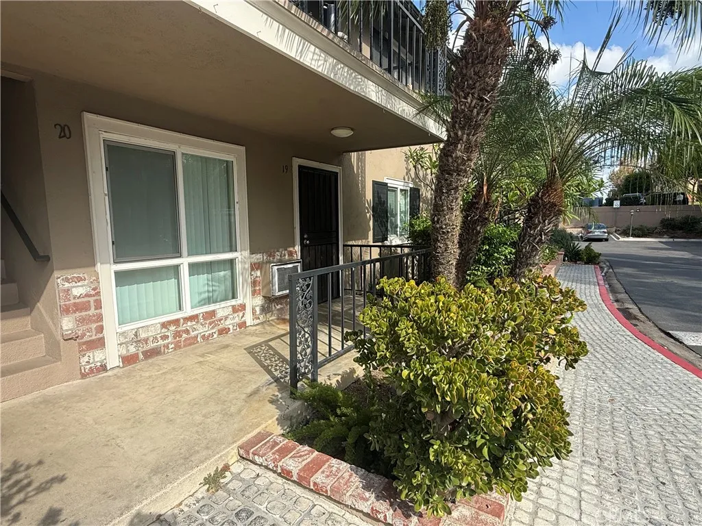 660 Glassell Street Unit 19 — photo