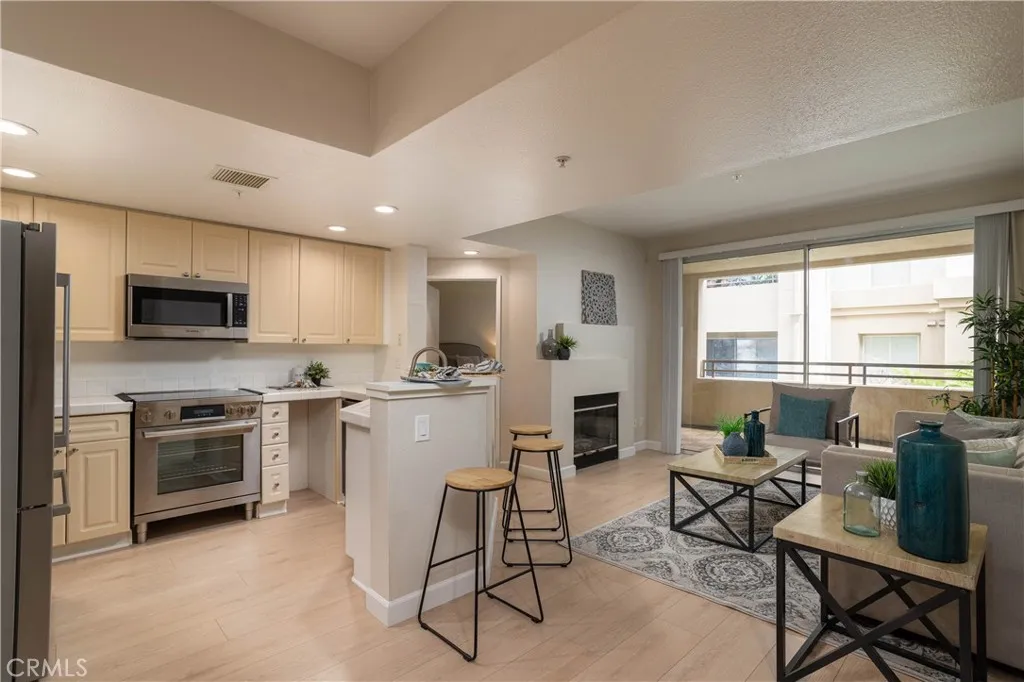 1301 Cabrillo — photo