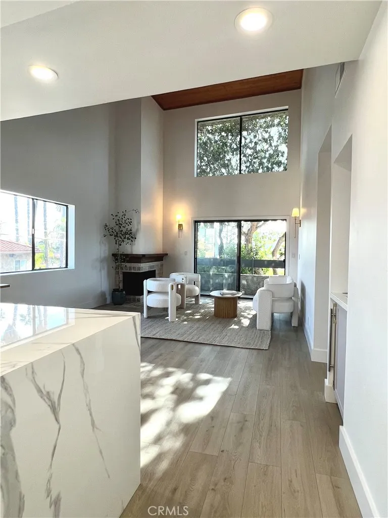 3988 Beethoven Street Unit 7 — photo