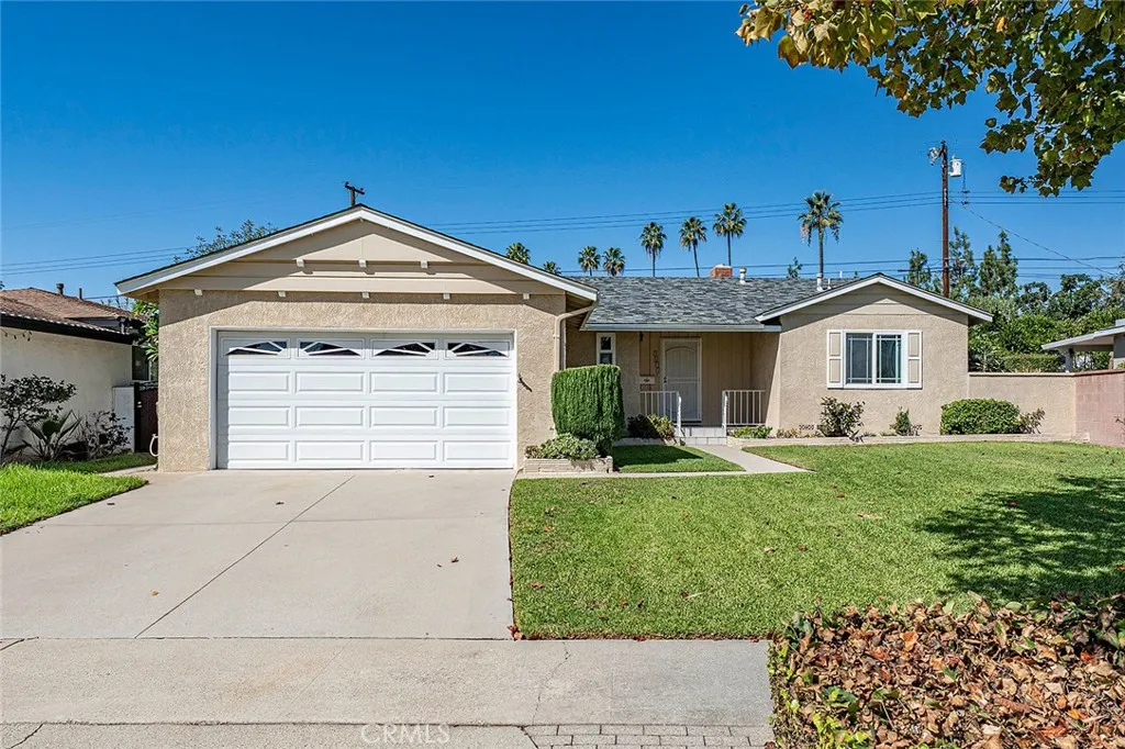 2471 Oakland Drive — photo